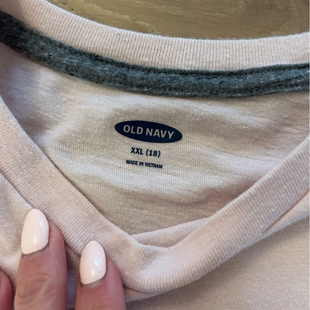 Old Navy classic crewneck